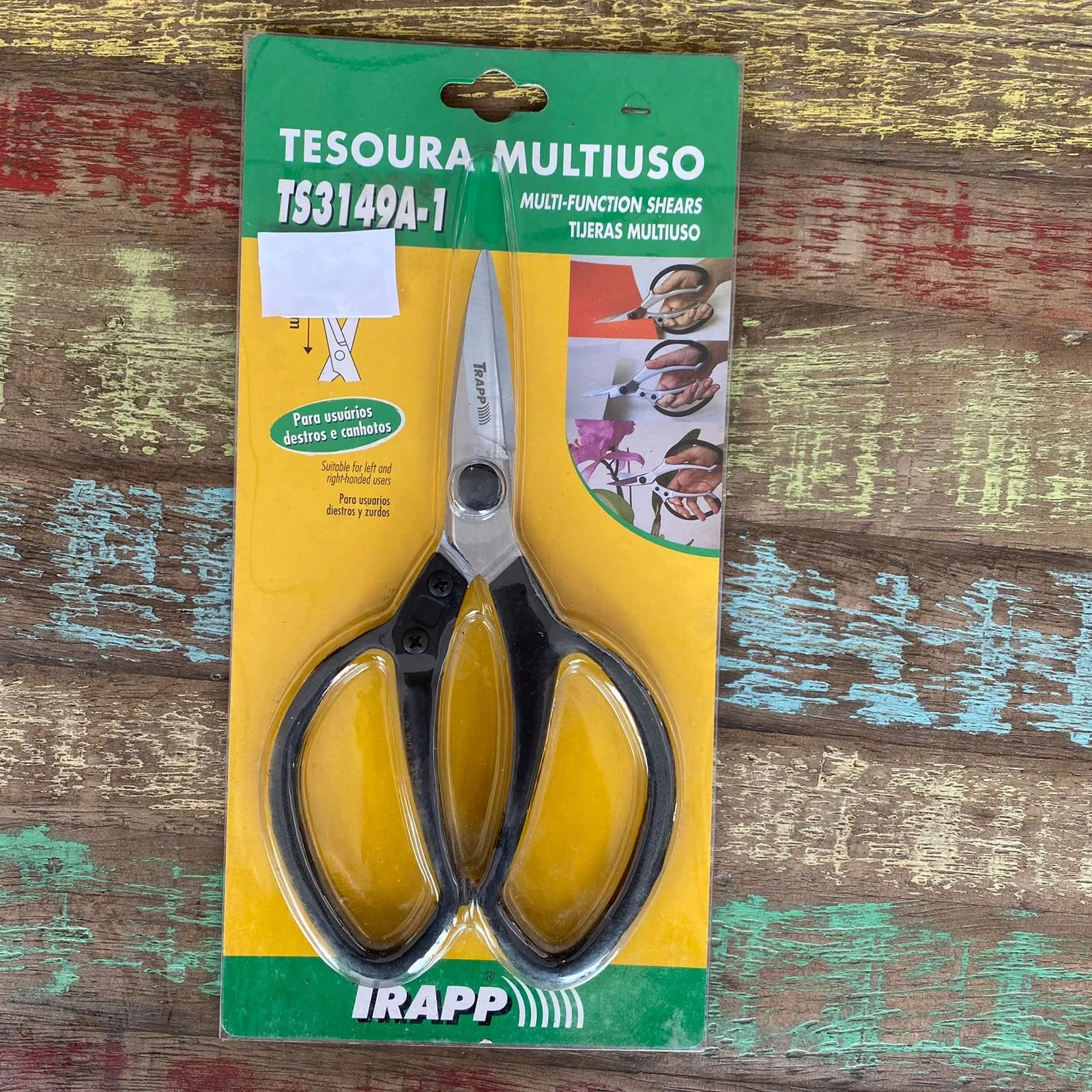 Tesoura multiuso